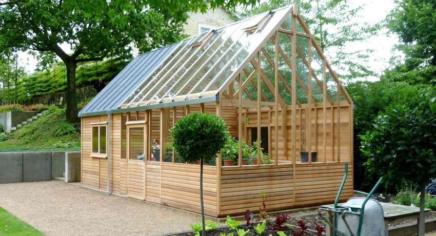 Wooden greenhouse – build your own greenhouse with great plans