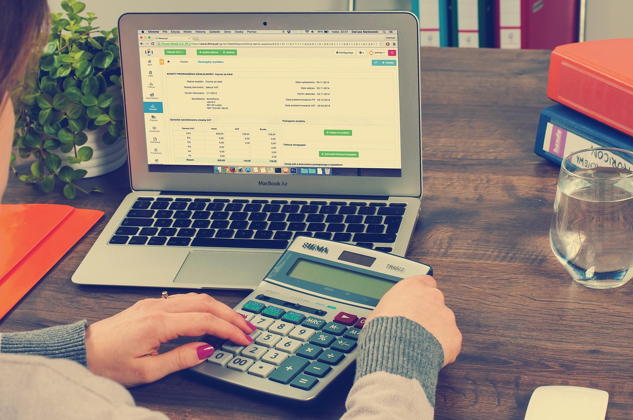 Instant Funds at Your Fingertips: Exploring E-Transfer Loans